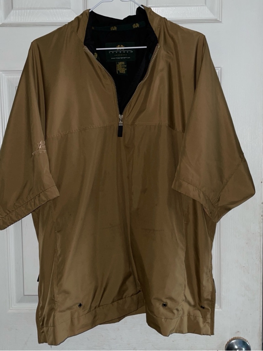 Men's Lightweight Pullover Windbreaker in Brown